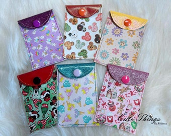 Laurel Card Holder DIGITAL Embroidery File, In The Hoop, Card holder, Money holder, Cute Things, Embroidery Design