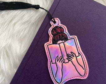 Lady Reading  DIGITAL Embroidery File, In The Hoop Bookmark, Ornament, Gift Bag Tag, Eyelet, Zipper Pull,  Embroidery Design