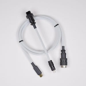Niestandardowy prosty kabel do ładowania/przesyłania danych do iPhone'a i iPada