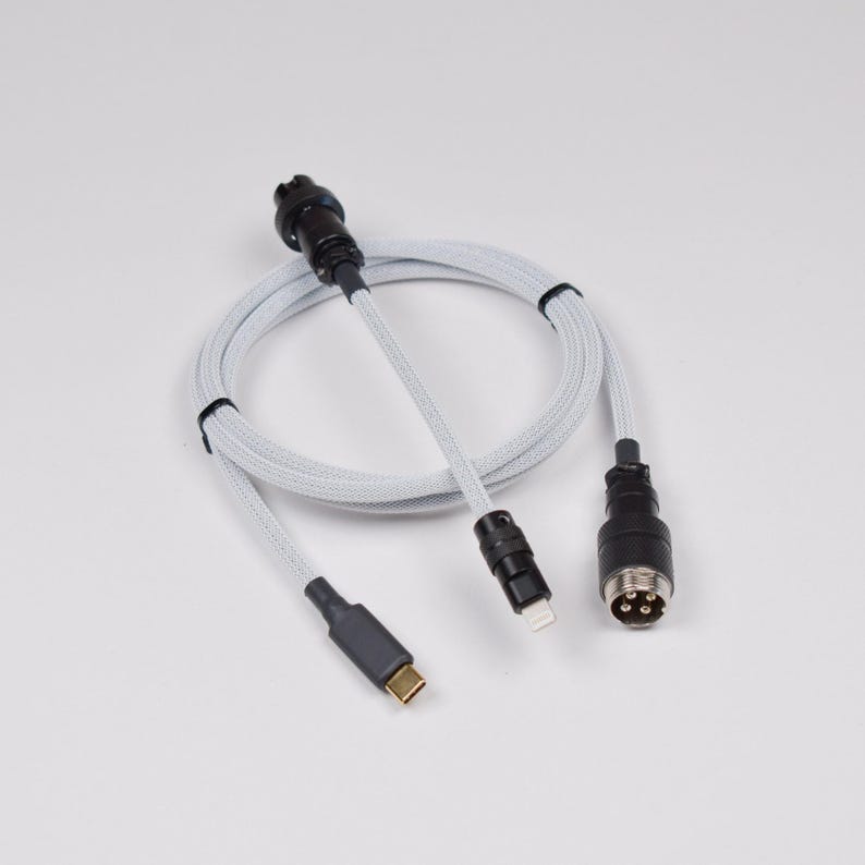 CustomCableCo Charging Cable