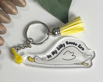 Portachiavi in stile "Silly Goose Era", portachiavi divertente in acrilico, accessorio per auto alla moda