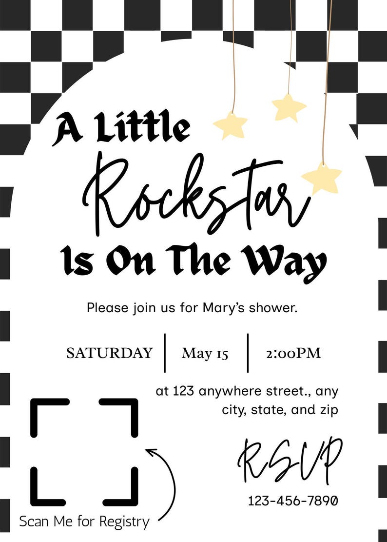 Peut inclure: Une invitation &agrave; une baby shower avec une bordure &agrave; carreaux noirs et blancs. Le texte "A Little Rockstar is On The Way" est affich&eacute; dans une police ludique. L'invitation comprend les d&eacute;tails de la douche de Mary, la date, l'heure et les informations RSVP.