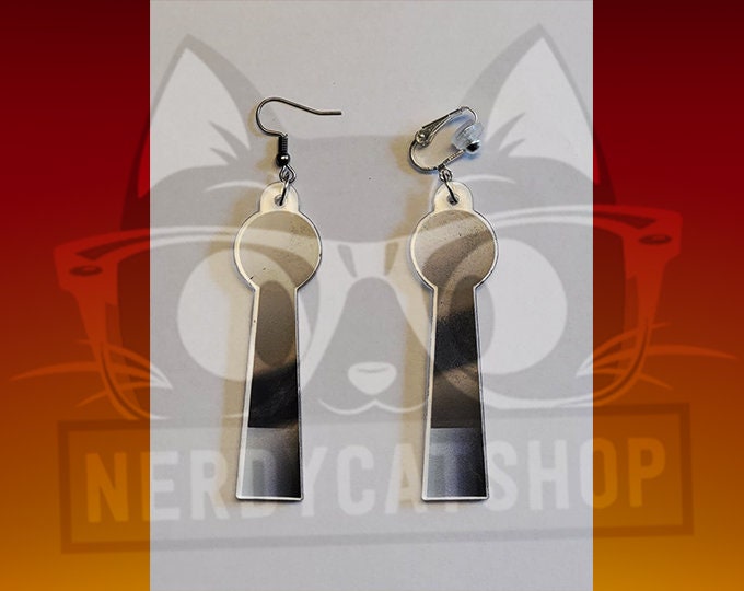 PREORDER RESTOCK - Owl House - Raine's Earring