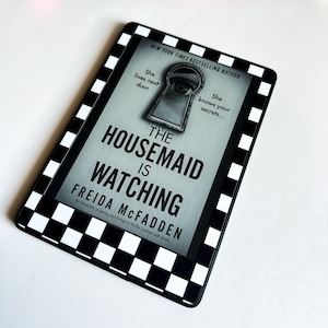 Black and White Checkered Kindle Skin | Kindle Vinyl Cover | Kindle Decal | Kindle Accessory | Bookish Gifts