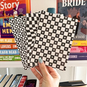 Inserts en noir et blanc pour Kindle | Insertions pour papier cartonné | Sticker Kindle | Accessoire Kindle | Cadeaux livresques
