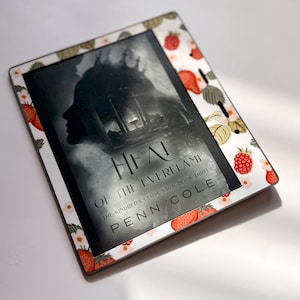 Berry Bliss Kindle Skin | Kindle Vinyl Cover | Kindle Decal | Kindle Accessory | Bookish Gifts