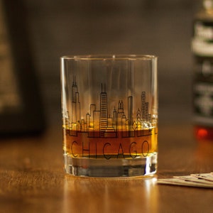 CHICAGO, IL Skyline Rocks Glass - Whiskey Glass
