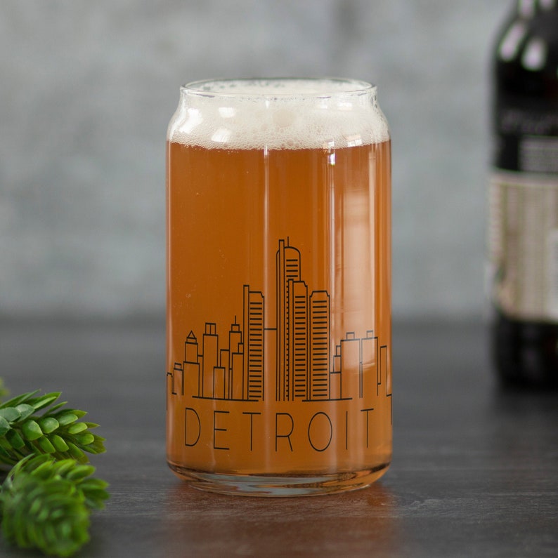 ToastedDrinkware Skyline Beer Can Glass - Thumbnail 2