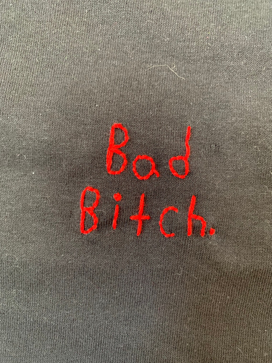 Hand Embroidered bad Bitch T-shirt - Etsy Norway