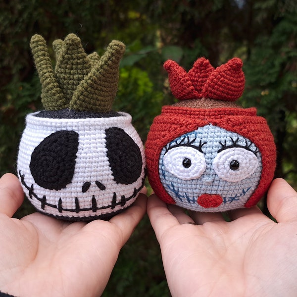 Halloween Crochet PATTERN Set 2 in 1, Skull Succulent, Halloween decor PDF pattern
