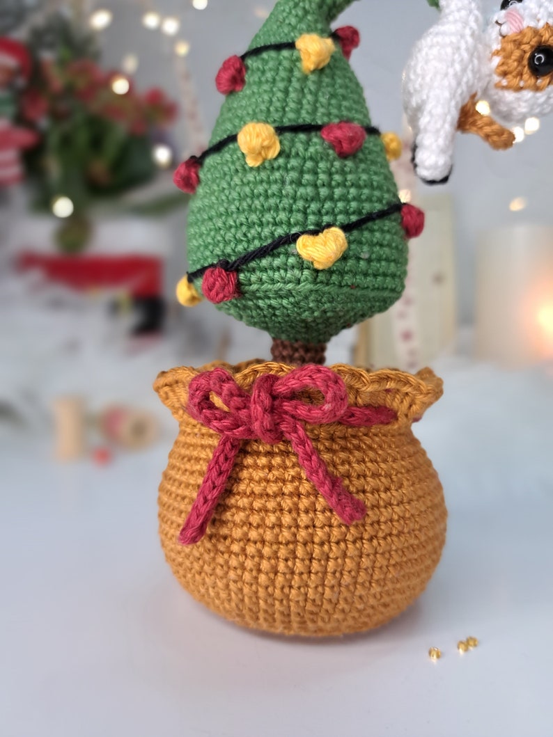 Crochet PATTERN Christmas Tree in a pot with a mini Cat, Amigurumi Christmas decoration, Mini Crochet Christmas tree PDF tutorial image 3