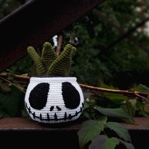 Halloween Crochet Pattern Succulent, 2 in 1 Jack O Lantern PDF pattern image 4