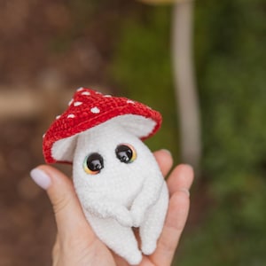Crochet Mushroom Baby PATTERN, No Sew Amigurumi mushroom guy with booty, Fantasy Magic Plushie PDF pattern 画像 2