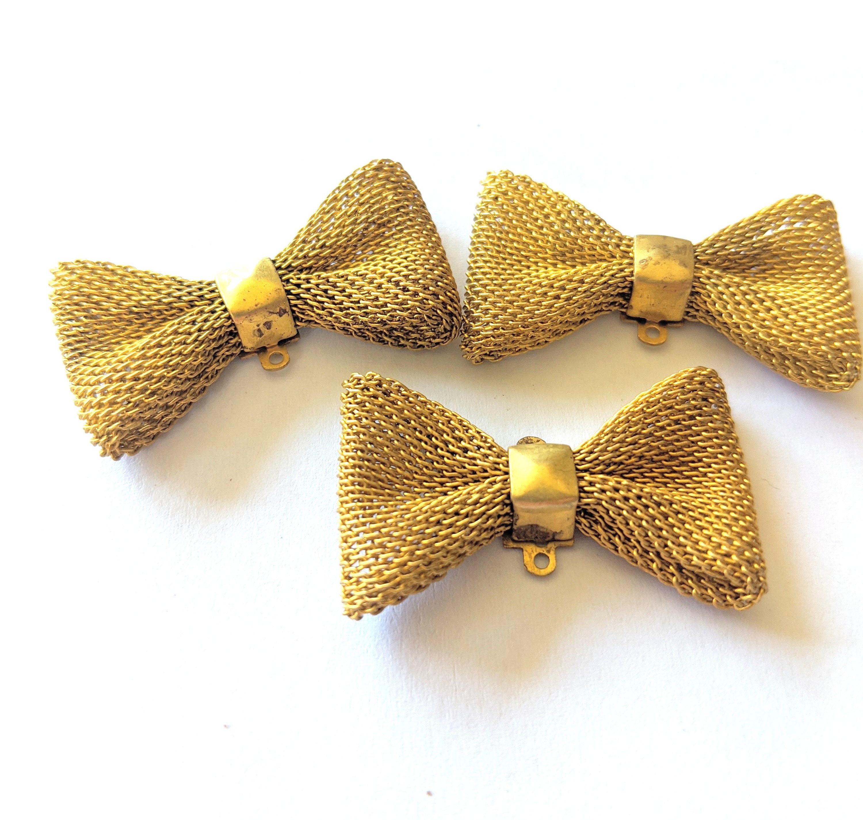 Vintage Gold Toned Chainmail Ribbon Bows in 2 Sizes | Etsy