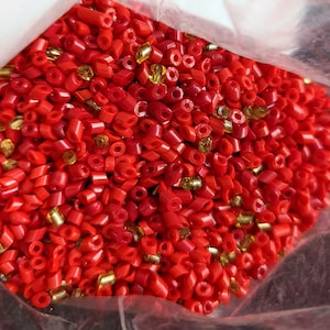 Vintage Angle Cut Bugle Beads Red Gold Mix
