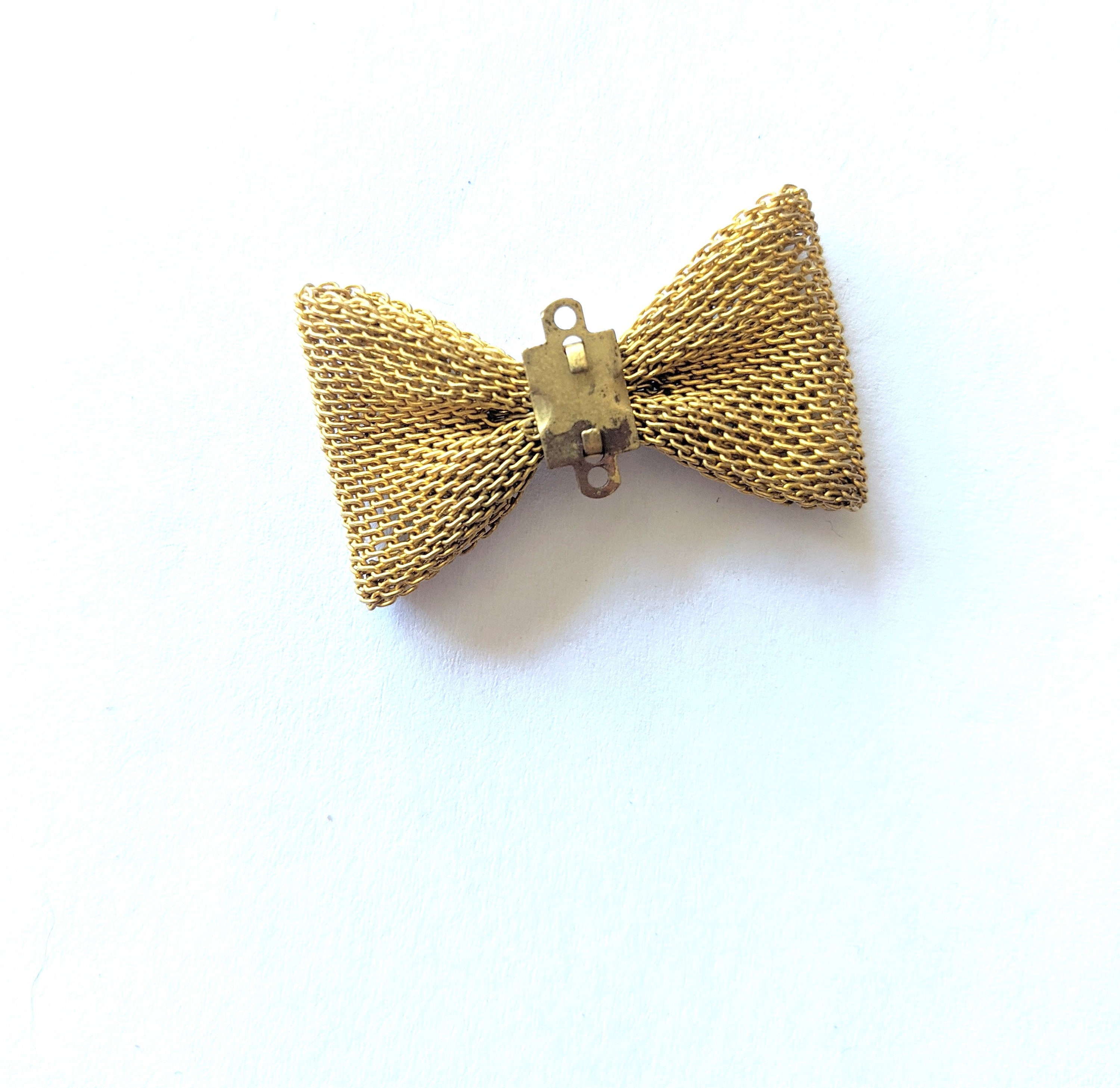 Vintage Gold Toned Chainmail Ribbon Bows in 2 Sizes - Etsy