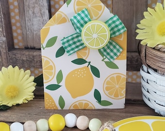 Lemon Mini Wood House/Summer Time/Farmhouse/Tiered Tray Decor