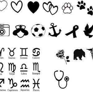 K&ouml;nnte beinhalten: Schwarz-wei&szlig;e Illustrationen verschiedener Symbole, darunter Herzen, Pfotenabdr&uuml;cke, eine Kamera, eine Krankenschwesterm&uuml;tze, ein Fu&szlig;ball, ein Anker, ein Band, eine Taube, Sternzeichen, eine Rose, ein B&auml;r, ein medizinisches Symbol und ein Stethoskop.