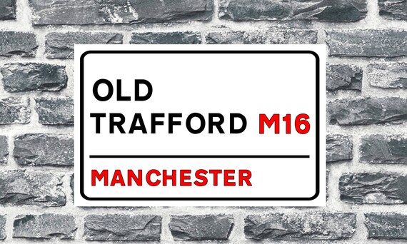 Man Utd METAL Street road Sign Wall Decor Old Trafford M16 cadeau de Noël officiel Man Utd METAL Street road Sign Wall Decor Old Trafford M16 cadeau de Noël officiel