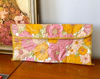 Retro Pink & Orange Flower Power Knitting Needle / Sewing PVC Pouch Bag