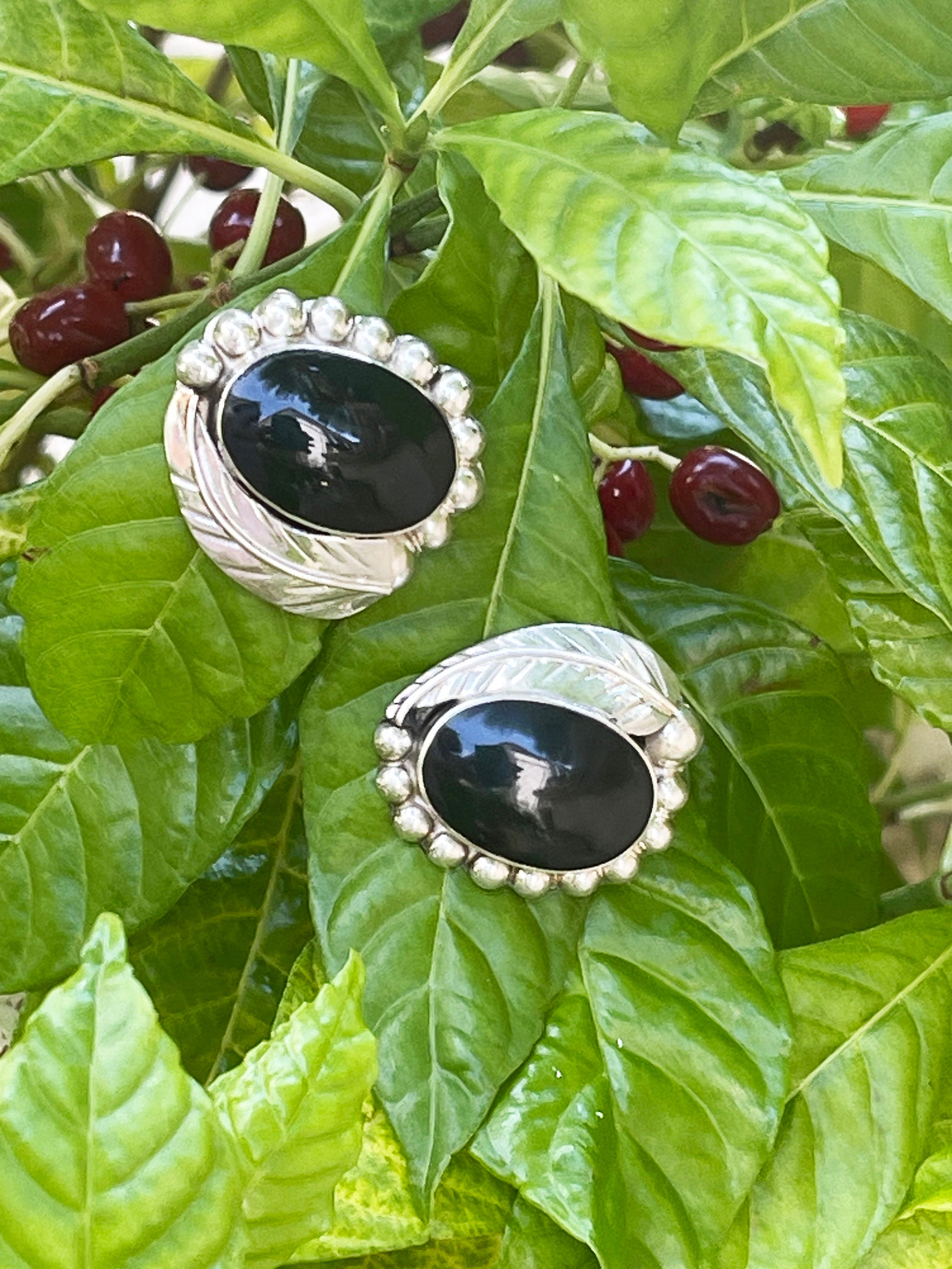 Vintage Taxco 925 Mexico Black Onyx Clip on Earrings - Etsy Taxco Mexico Earrings 925 Sterling Silver Vintage Black Onyx Clip On hectagon main image 1