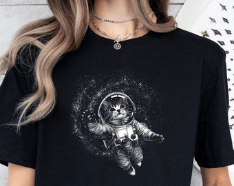 Space Cat T-shirt, Astronaut Cat T Shirt, Cat lovers shirt Gift for Men, Gift for Women, Gift for Cat Lovers NASA T Shirt