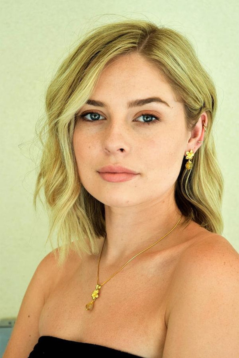 Flower Jepun Angels Earrings