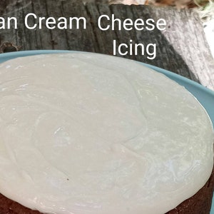 Vegan Cream Cheese Icing