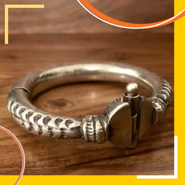 Vintage Tribal Silver Bracelet - Made in Rajasthan - Traditional Handmade Vintage Ethnic Jewellery