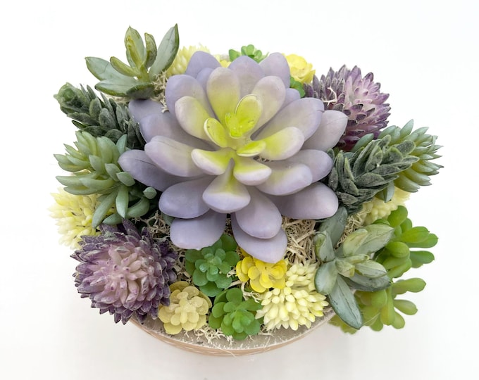 Beautiful faux succulent arrangement
