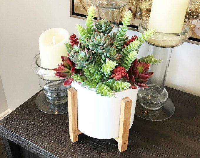 Beautiful faux succulent arrangement
