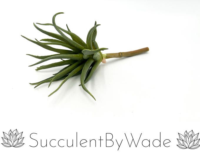 Faux Tillandsia Pick - Naturally Inspired Series