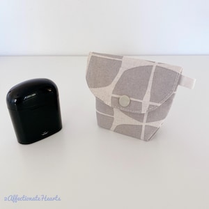 Handmade Japanese Fabric Earbud Case | Cotton Coin Purse (Snap Closure)