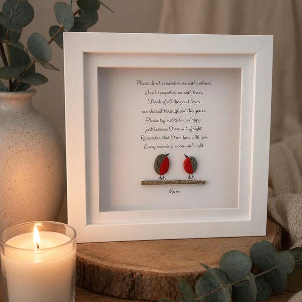Robin pebble picture, robins appear, memorial gift, birthday gift, sentimental gift, bereavement, robin wall art, robin poem, pebble frame
