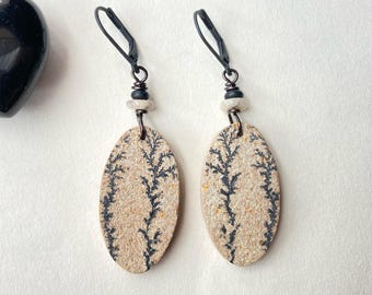 Tan & Black Psilomelane Dendrite Earrings,  Light Brown Fall Earrings, Unusual Dendritic Earrings, Brown Boho Lightning Bolt Tree Earrings