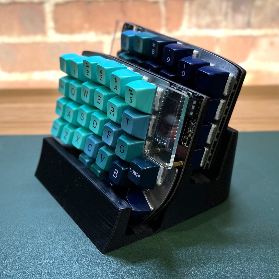 Split Mechanical Keyboard Display Stand Etsy