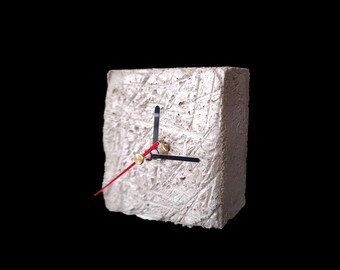 Concrete Standing Clock "Urban Scratch".Raw Industrial Design