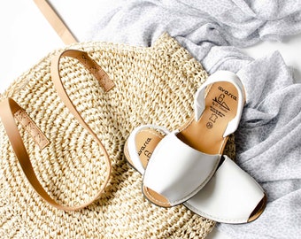 ladies comfy white sandals