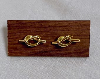 Intertwined earrings, Knot earrings gold, minimalist earrings, tie the knot earrings, chunky earrings, delicate gold earrings, gift for her