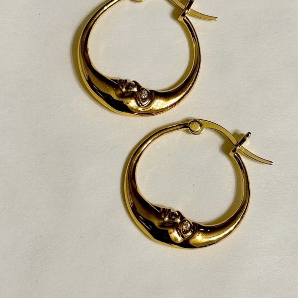 Crescent hoops, Moon earrings, Small hoop earrings, Celestial earrings, Boho earrings, Gift for mom, Moon hoops, Gift for mom