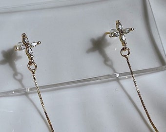 Flower threader earrings, Gold threader earrings, Chain Long earrings, Bridesmaid earrings, Handmade earrings, bride earrings long