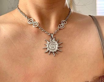 Chunky sun pendant spiral necklace, Sun necklace, Spiral necklace, Chunky necklace, Silver necklace, solar necklace