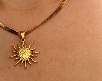 Solar pendant necklace, gold chain necklace, snake chain necklace, Boho necklace gold, Boho layering gold necklace, sun necklace