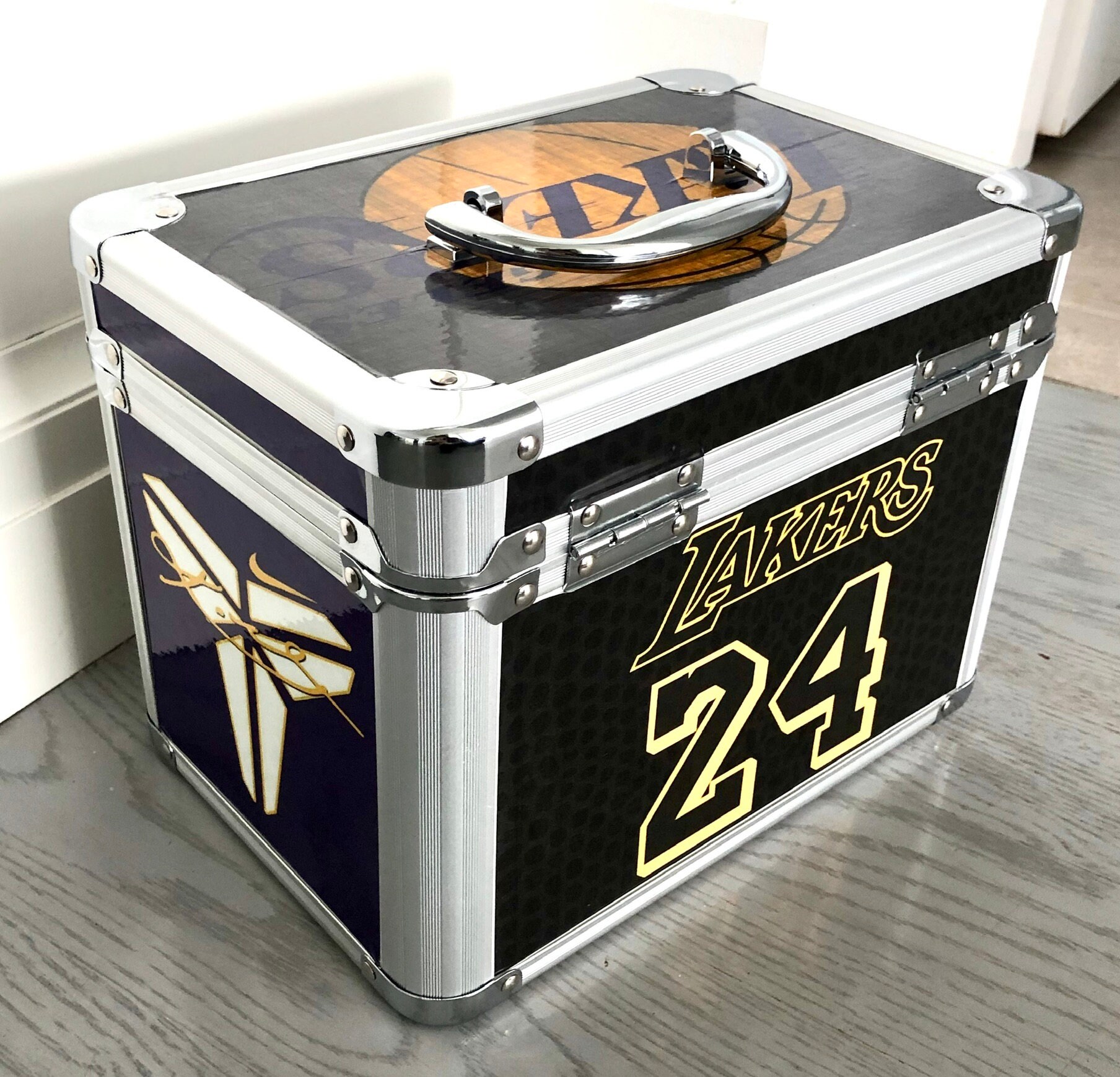 toy trunk with lock