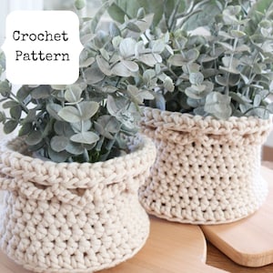 Crochet Basket Pattern, Crochet Storage Basket pattern, Crochet plant basket, Round Crochet Basket, Crochet Plant Cover, Crochet Scallop image 1