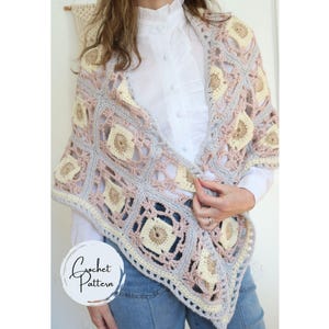 Châle au crochet motif femmes Pâques coloré crochet châle écharpe multicolore grand-mère carré crochet écharpe de prière triangle châle