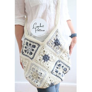Crochet Tote Bag Pattern, Coastal Granny Tote Bag, Coastal Grandmother Tote, Tote Bag pattern, Granny squares