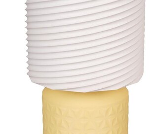 Nordic Light Skandinavisch inspirierte Tischlampe