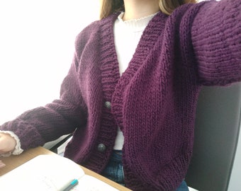 Cardigan violet tricoté à la main, cardigan à bouton court,