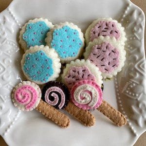 Felt Cookie Set/Felt Play Food/Pretend Food/Play Kitchen/Felt Sugar Cookies